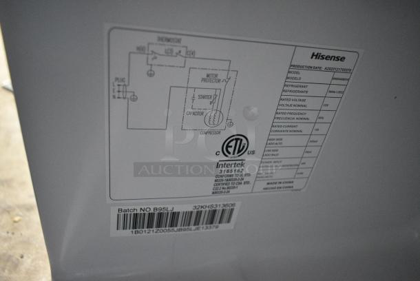 Hisense WMS044M6XVE Mini Cooler. 115 Volts, 1 Phase. Tested and Powers On But Does Not Get Cold - Image 5 of 5