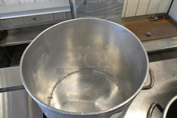 2 Various Metal Stock Pots. 2 Times Your Bid! - Image 6 of 6