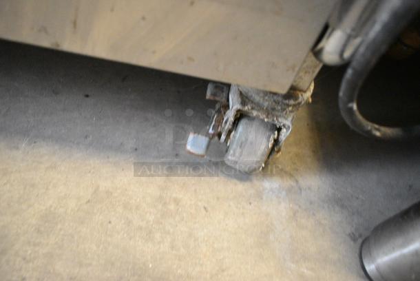 2016 Alto Shaam 750-S Stainless Steel Commercial Heated Holding Cabinet on Commercial Casters. 120 Volts, 1` Phase. Tested and Working! - Image 3 of 6