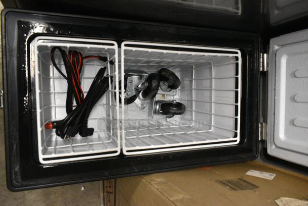 BRAND NEW SCRATCH AND DENT! Whynter FM-452SG Elite 45 Quart SlimFit Portable Freezer/Refrigerator. 115 Volts, 1 Phase. Tested and Working! - Image 4 of 5