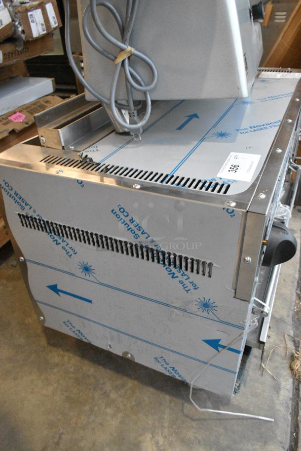 BRAND NEW SCRATCH AND DENT! Vulcan 36RB-P Stainless Steel Commercial Gas Powered Cheese Melter. - Image 7 of 8