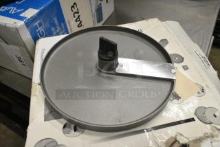 BRAND NEW SCRATCH AND DENT! Robot Coupe 27114W 10x10 Dicing Assembly