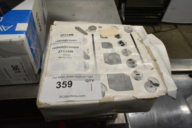 BRAND NEW SCRATCH AND DENT! Robot Coupe 27114W 10x10 Dicing Assembly - Image 2 of 5