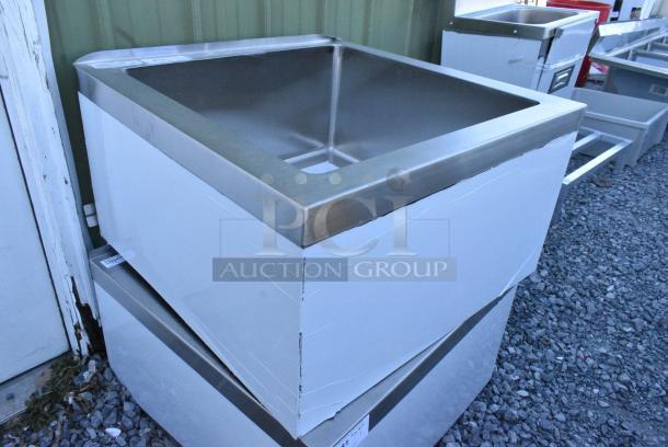 BRAND NEW SCRATCH AND DENT! Steelton 522MS242412 24" x 24" x 12" 16 Gauge 304 Stainless Steel One Compartment Floor Mop Sink - Image 1 of 3