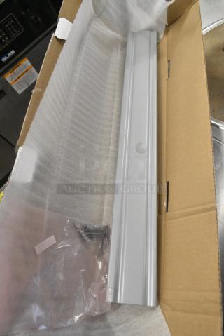 BRAND NEW IN BOX! 833X512382 Gray Piece.