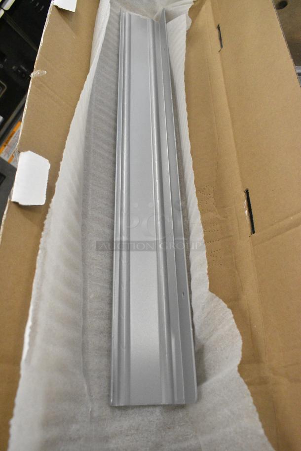BRAND NEW IN BOX! 833X512382 Gray Piece. - Image 5 of 6