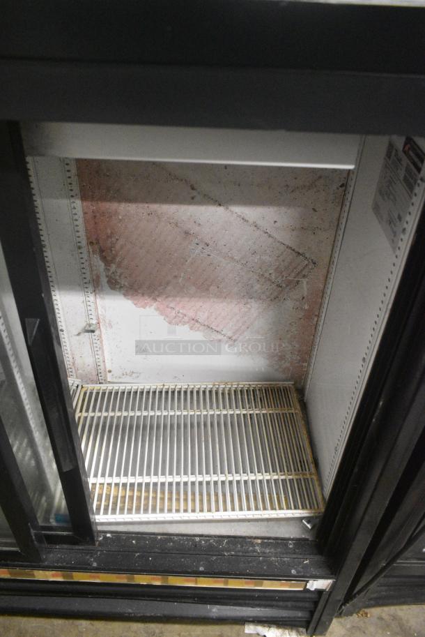 2018 True GDM-41SL-48-HC-LD Metal Commercial 2 Door Reach In Cooler Merchandiser w/ Poly Coated Racks. 115 Volts, 1 Phase. Tested and Working! - Image 6 of 7