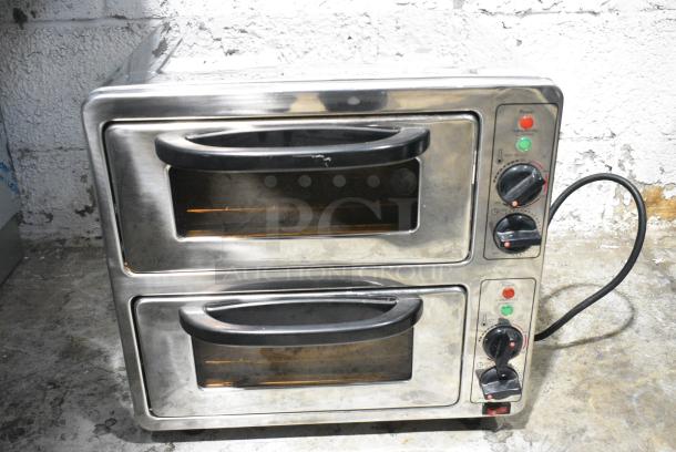 ToTo Concepts 6186 Metal Commercial Countertop Double Deck Toaster Oven. 120 Volts, 1 Phase. Tested and Working! - Image 1 of 5