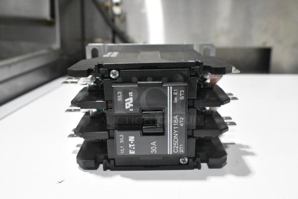 2 BRAND NEW IN BOX! Items Including HP0008771304 Hobart 00-087713-040-2 Magnetic Contactor and HP25753 Henny Penny 25753 Motor Assy 120v. 2 Times Your Bid! - Image 2 of 9