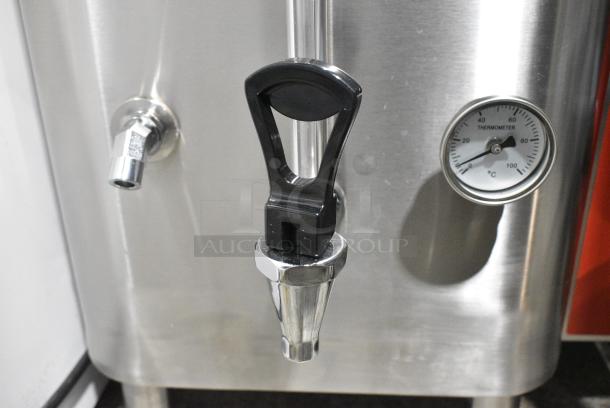 BRAND NEW SCRATCH AND DENT! 2024 Avantco 177HWD10 Stainless Steel 10 Gallon Bulk Hot Water Dispenser. 120 Volts, 1 Phase. - Image 4 of 6