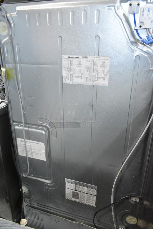 BRAND NEW SCRATCH AND DENT! LG Stainless Steel Cooler w/ Freezer and Water/Ice Dispenser. Tested and Powers On But Does Not Get Cold - Image 8 of 9