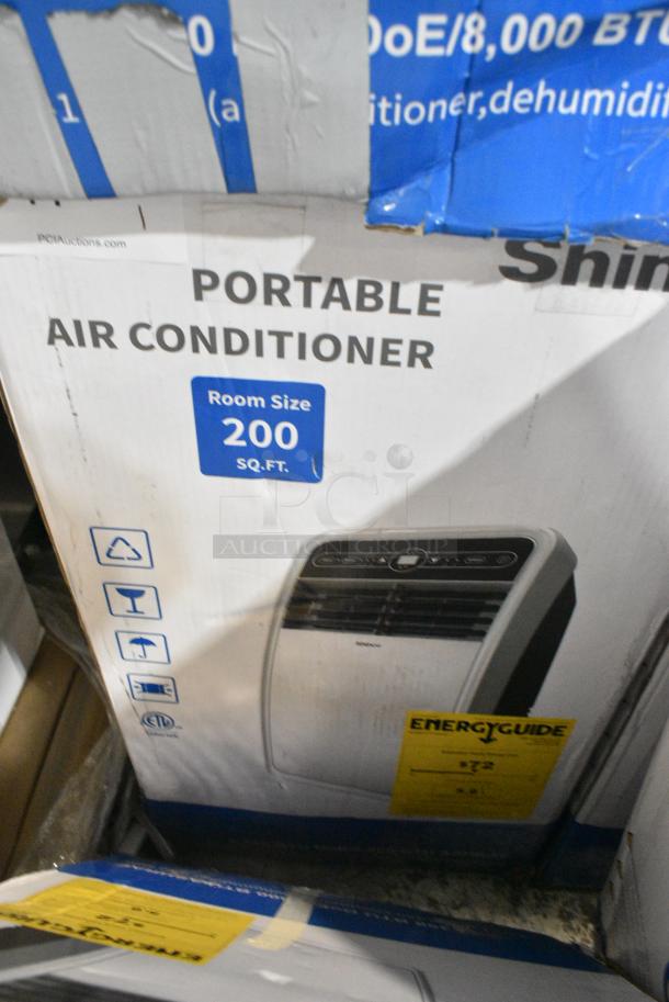 BRAND NEW SCRATCH AND DENT! Shinco SPF1-08C 4,350 BTU Portable Air Conditioner. - Image 1 of 2