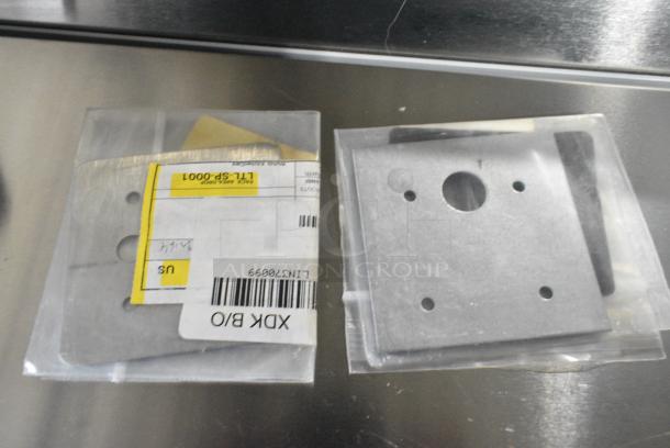 ALL ONE MONEY! Lot of Varoius Items Including Circuit Board, Metal Panels and Wire - Image 12 of 13