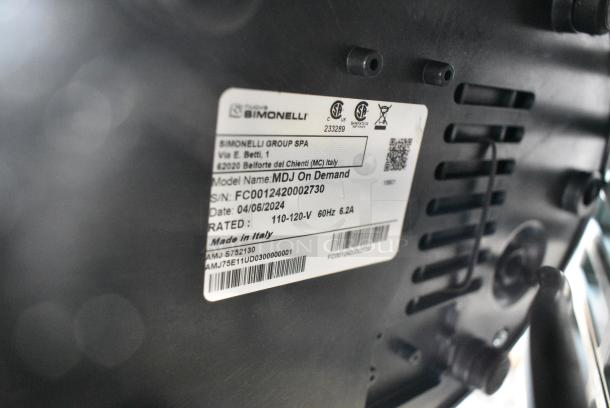 BRAND NEW SCRATCH AND DENT! Nuova Simonelli MDJ On Demand Grinder. 110-120 Volts, 1 Phase. Tested and Powers On But Parts Do Not Move - Image 2 of 5