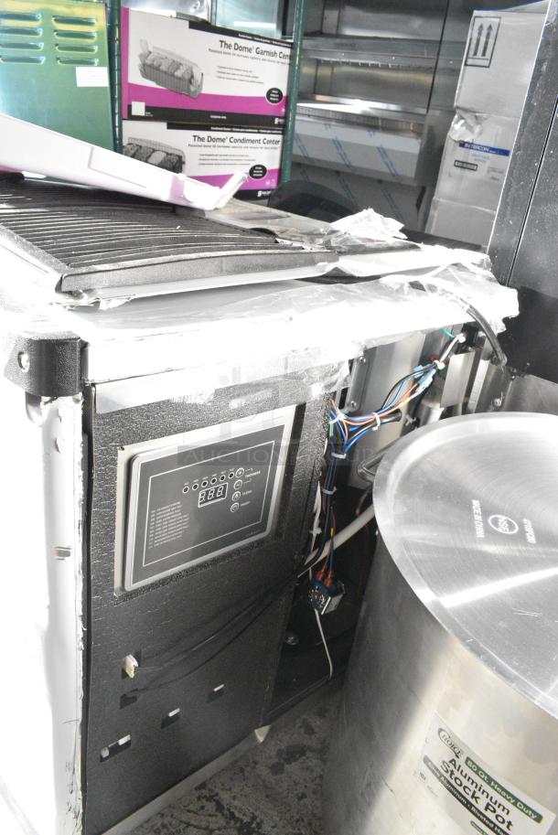 BRAND NEW SCRATCH AND DENT! 2024 Avantco 194MCH430A Stainless Steel Modular Half Cube Ice Machine - 400 lb. 115 Volts, 1 Phase. - Image 8 of 10