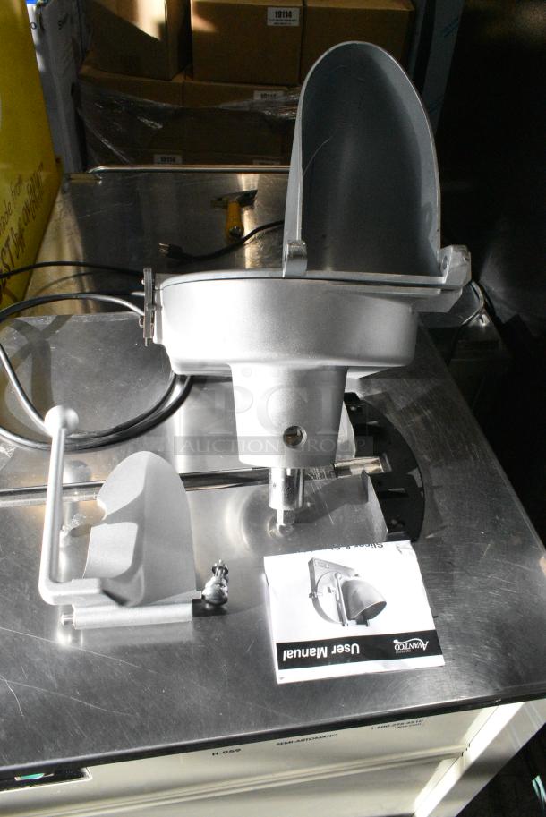 BRAND NEW SCRATCH AND DENT! Avantco Metal Commercial Pelican Head w/ Grating Blade. - Image 4 of 14