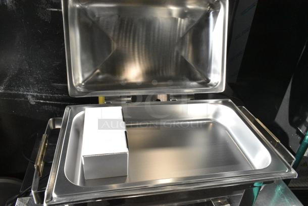 BRAND NEW SCRATCH AND DENT! Stainless Steel Chafer. - Image 2 of 3