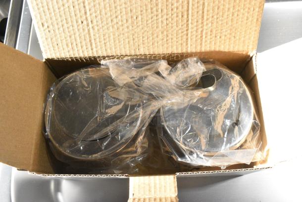 BRAND NEW SCRATCH AND DENT! Stainless Steel Chafer. - Image 3 of 3