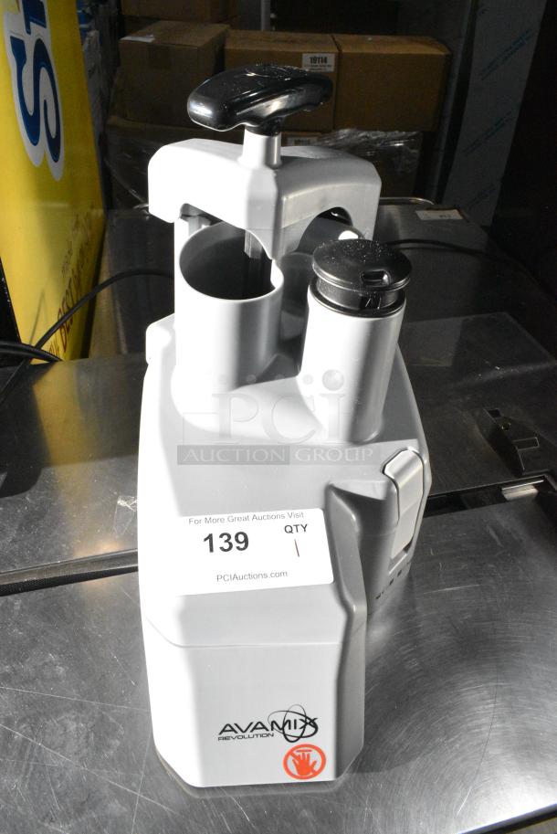BRAND NEW SCRATCH AND DENT! AvaMix Metal Commercial Countertop Food Processor w/ Grating and Slicing Blades. - Image 1 of 6