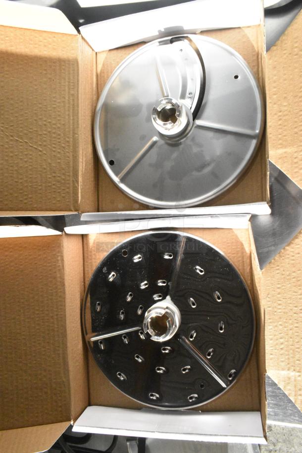 BRAND NEW SCRATCH AND DENT! AvaMix Metal Commercial Countertop Food Processor w/ Grating and Slicing Blades. - Image 2 of 6