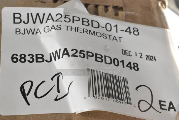 BRAND NEW SCRATCH AND DENT! 683BJWA25PBD0148 Robertshaw BJWA25PBD-01-48 Gas Thermostat; Type BJWA; Temperature 0-500 Degrees Fahrenheit; 48" Capillary - Image 2 of 8