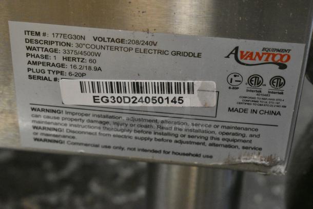 BRAND NEW SCRATCH AND DENT! Avantco 177EG30N Stainless Steel 30" Electric Countertop Griddle - 208/240 Volts, 1 Phase. - Image 5 of 5