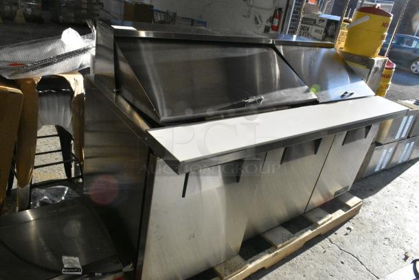 BRAND NEW SCRATCH AND DENT! 2024 True TSSU-72-30M-B-ST-HC Stainless Steel Commercial Sandwich Salad Prep Table Bain Marie Mega Top. 115 Volts, 1 Phase. Tested and Powers On But Does Not Get Cold - Image 2 of 13
