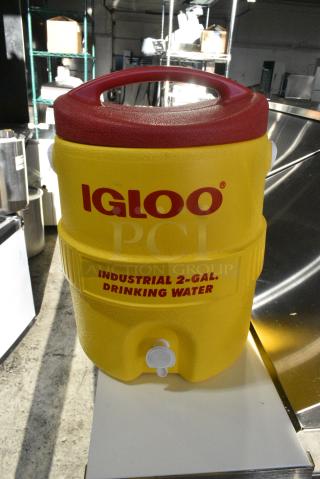 2 BRAND NEW SCRATCH AND DENT! Igloo 421 2 Gallon Yellow Insulated Beverage Dispenser / Portable Water Cooler. 2 Times Your Bid!