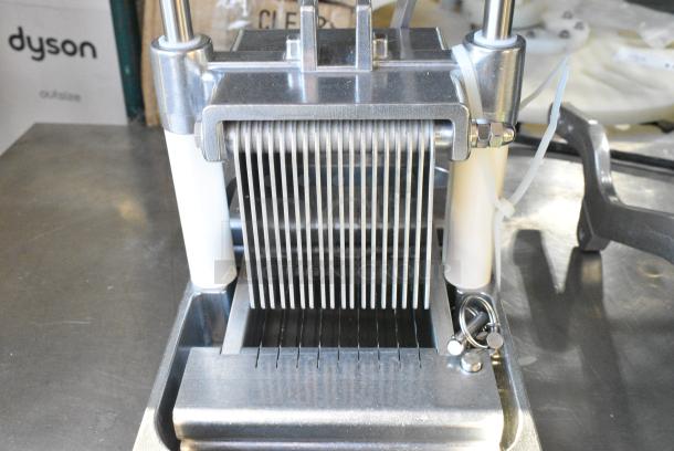 BRAND NEW SCRATCH AND DENT! Garde 181ONSLIC316 3/16" Onion / Produce Slicer. No Legs - Image 6 of 8