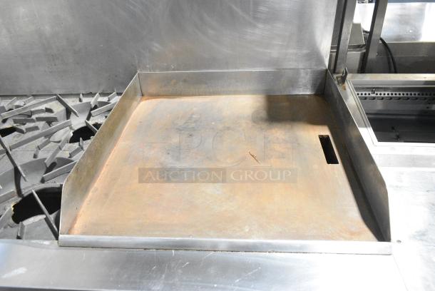 Vulcan 60FTL Stainless Steel Commercial Propane Gas Powered 6 Burner Range w/ Right Side Flat Top Griddle, 2 Ovens and Back Splash. - Image 3 of 9