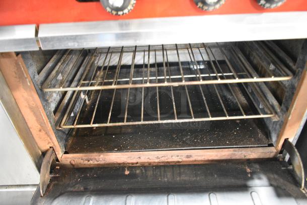 Vulcan 60FTL Stainless Steel Commercial Propane Gas Powered 6 Burner Range w/ Right Side Flat Top Griddle, 2 Ovens and Back Splash. - Image 7 of 9