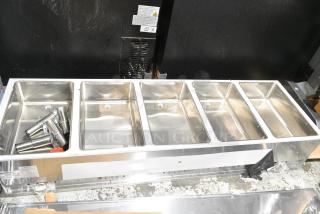 BRAND NEW SCRATCH AND DENT! 2024 ServIt 423EST5WSPB Five Pan Sealed Well Electric Steam Table with Partially Enclosed Base. 208/240 Volts, 1 Phase.