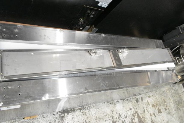 BRAND NEW SCRATCH AND DENT! 2024 ServIt 423EST5WSPB Five Pan Sealed Well Electric Steam Table with Partially Enclosed Base. 208/240 Volts, 1 Phase. - Image 3 of 8