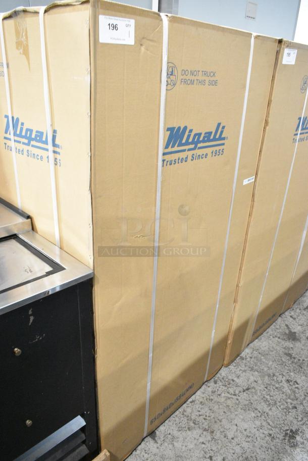 BRAND NEW! Migali BCD-340W MH-12 Cooler w/ Freezer. Serial 7F889A01120018. 115 Volts, 1 Phase. Tested and Working! - Image 2 of 3