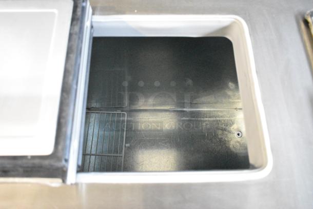 BRAND NEW SCRATCH AND DENT! Master-Bilt DC-4S Stainless Steel Commercial Chest Freezer w/ 2 Center Hinge Lids on Commercial Casters.  115 Volts, 1 Phase. Tested and Working! - Image 6 of 12