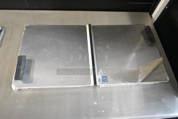 BRAND NEW SCRATCH AND DENT! Master-Bilt DC-4S Stainless Steel Commercial Chest Freezer w/ 2 Center Hinge Lids on Commercial Casters.  115 Volts, 1 Phase. Tested and Working! - Image 8 of 12