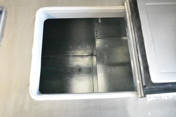 BRAND NEW SCRATCH AND DENT! Master-Bilt DC-4S Stainless Steel Commercial Chest Freezer w/ 2 Center Hinge Lids on Commercial Casters.  115 Volts, 1 Phase. Tested and Working! - Image 9 of 12