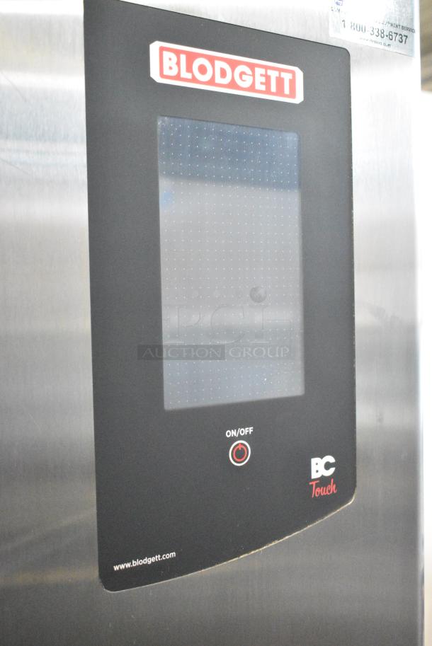 2 2019 Blodgett BLCT-62/CPE2.06 Stainless Steel Commercial Electric Powered Combi Convection Oven on Commercial Casters. See Pictures for Broken Glass on Bottom Door. 208 Volts, 3 Phase. 2 Times Your Bid! - Image 3 of 9