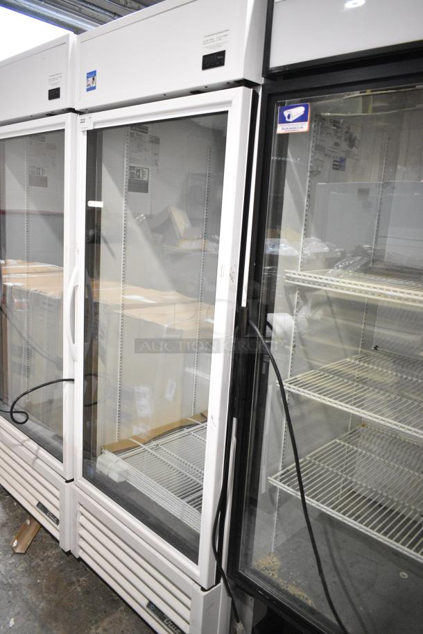 BRAND NEW SCRATCH AND DENT! 2021 True TSCI-600R-G-PH Metal Commercial Single Door Reach In Cooler Merchandiser w/ Poly Coated Racks. 115 Volts, 1 Phase. Tested and Working! - Image 1 of 5
