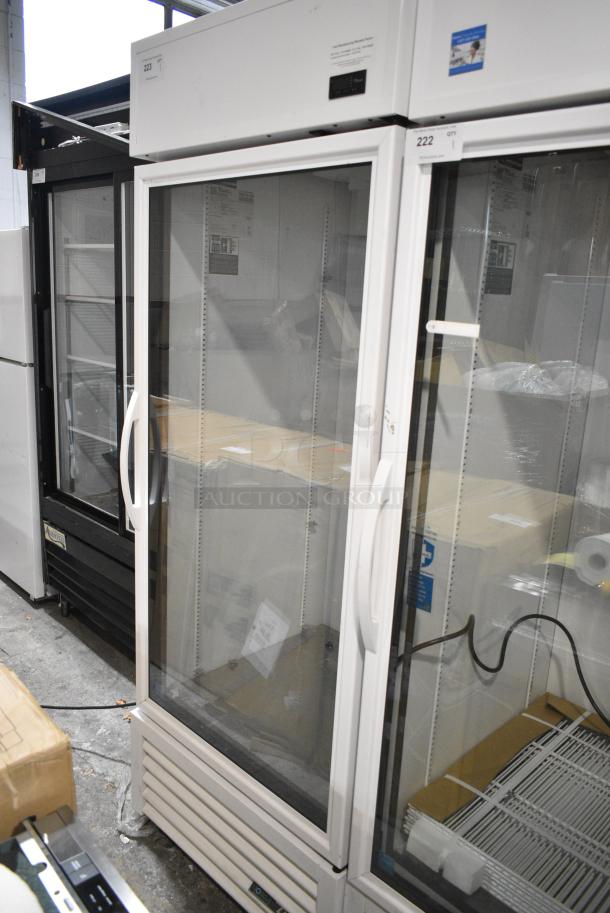 2020 True TSCI-600R-G-PH Metal Commercial Single Door Reach In Cooler Merchandiser w/ Poly Coated Racks. 115 Volts, 1 Phase. Tested and Working! - Image 1 of 5