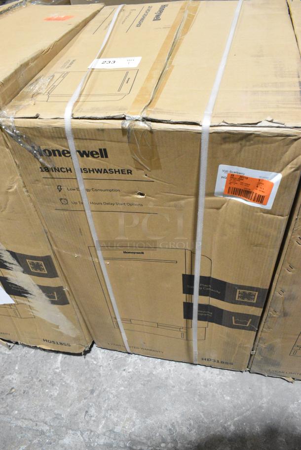 BRAND NEW IN BOX! Honeywell HDS18SS Stainless Steel Undercounter 18" Slimline Dishwasher. 115 Volts, 1 Phase. - Image 2 of 4
