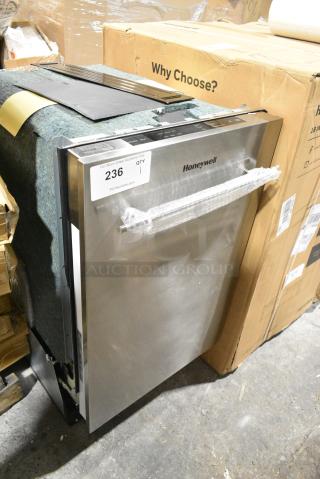 BRAND NEW SCRATCH AND DENT! Honeywell HDS18SS Stainless Steel Undercounter 18" Slimline Dishwasher. 115 Volts, 1 Phase.