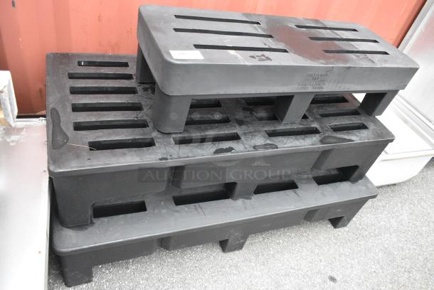 3 Black Poly Dunnage Racks. 3 Times Your Bid! - Image 1 of 4