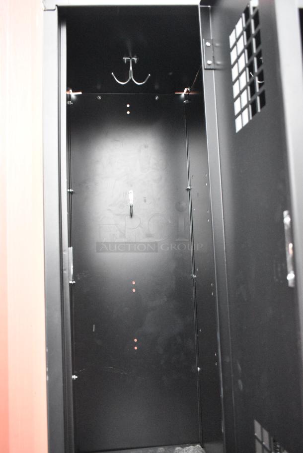 BRAND NEW SCRATCH AND DENT! Black Metal 6 Cubby Locker. - Image 4 of 5