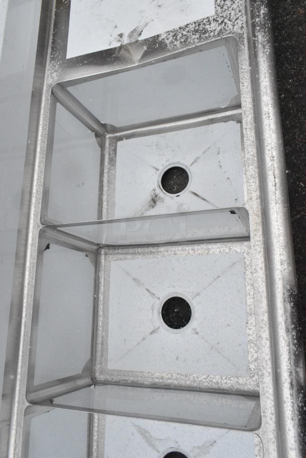 BRAND NEW SCRATCH AND DENT! Steelton 522CS31620LR Stainless Steel 3 Bay Sink w/ Dual Drain Boards. No Legs. Bays 16x20x12. Drain Boards 16x22 - Image 3 of 5