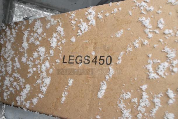 BRAND NEW SCRATCH AND DENT! Steelton 522BS3T38 3 Bowl 18 Gauge Underbar Sink - 38" x 18 3/4" - Image 3 of 4