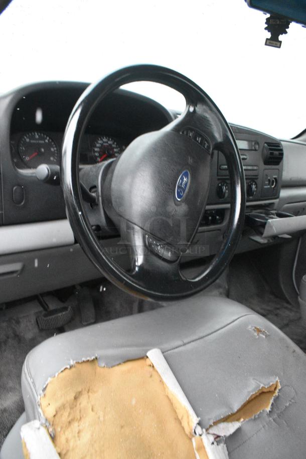 2006 Ford F250 Super Duty 2WD Pick Up Truck w/ Crew Cab, Headache Guard and Tommy Gate PUW60-1340S38TP4 liftgate. VIN 1FTSX20566ED68092. Title In Hand. Needs a Timing Chain. Vehicle Runs and Drives But Needs a New Battery; Will Need To Be Jump Started. - Image 7 of 13