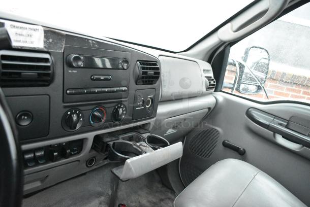 2006 Ford F250 Super Duty 2WD Pick Up Truck w/ Crew Cab, Headache Guard and Tommy Gate PUW60-1340S38TP4 liftgate. VIN 1FTSX20566ED68092. Title In Hand. Needs a Timing Chain. Vehicle Runs and Drives But Needs a New Battery; Will Need To Be Jump Started. - Image 9 of 13