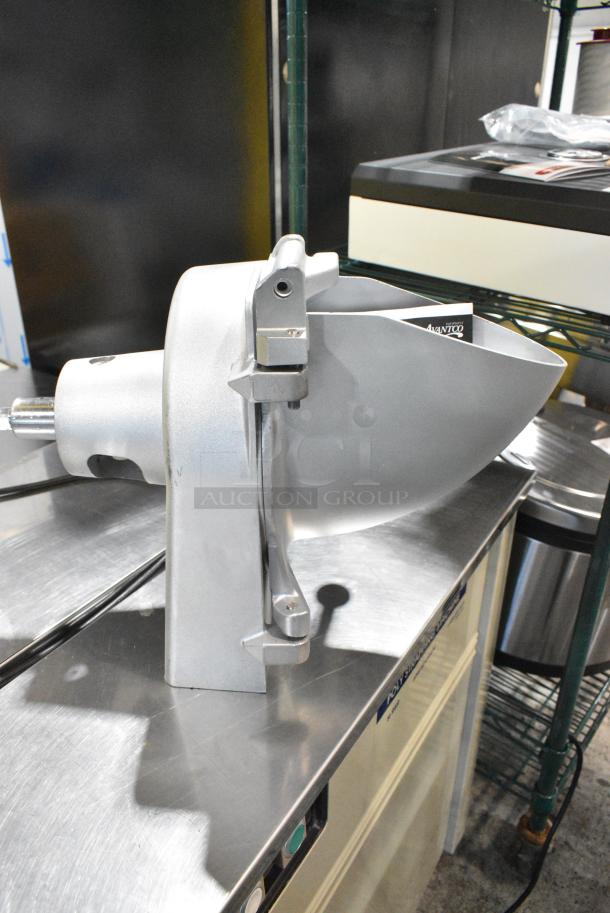 BRAND NEW SCRATCH AND DENT! Avantco Metal Commercial Pelican Head w/ Grating Blade. - Image 10 of 14