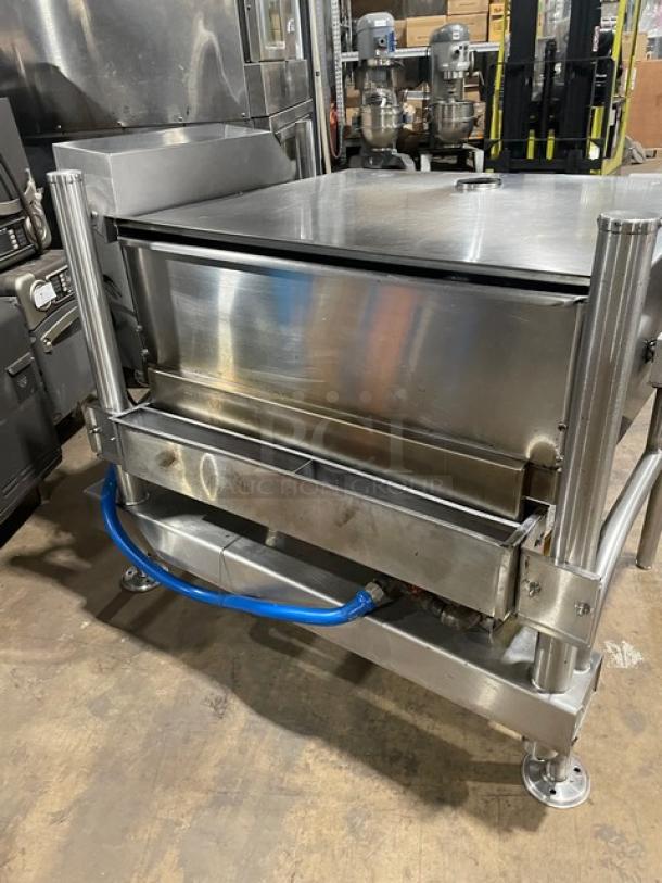 Amazing! Cleveland Range Commercial Stainless Steel Natural Gas Powered Tilted Braising Pan/Ultra Tilt Skillet! On Legs! - Image 3 of 8